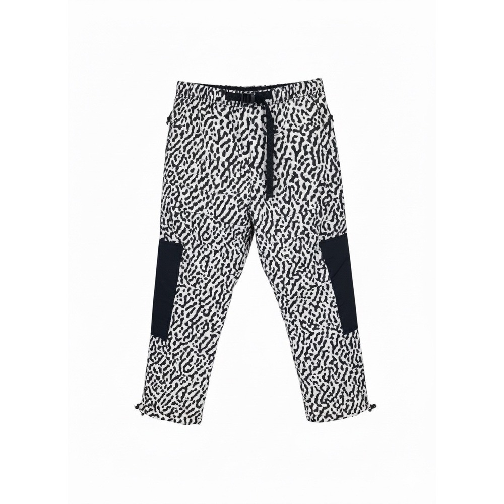 NWT Nike ACG Primaloft Black White Allover Print Trail Pants Mens 2XL C10457-100